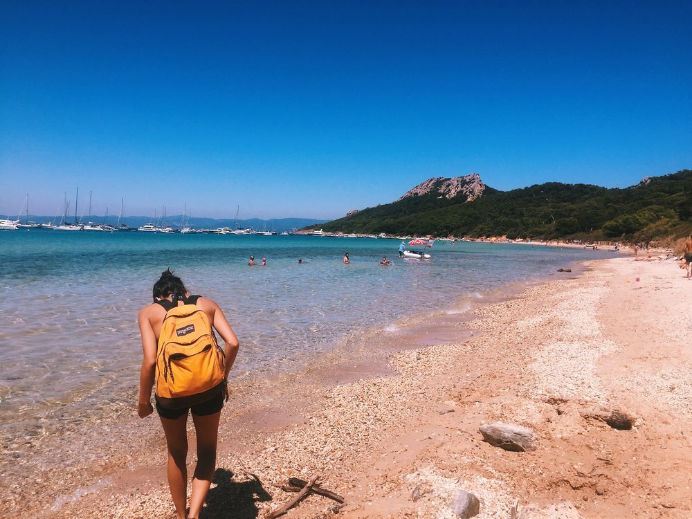 The Best Scholarships to Study Abroad in France